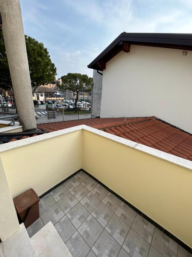 Appartement Marconi67 à Desenzano del Garda Extérieur photo